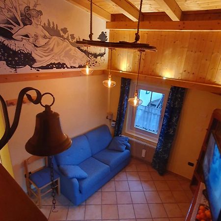 casa claudio-APPARTAMENTI IN CENTRO Campitello di Fassa Luaran gambar