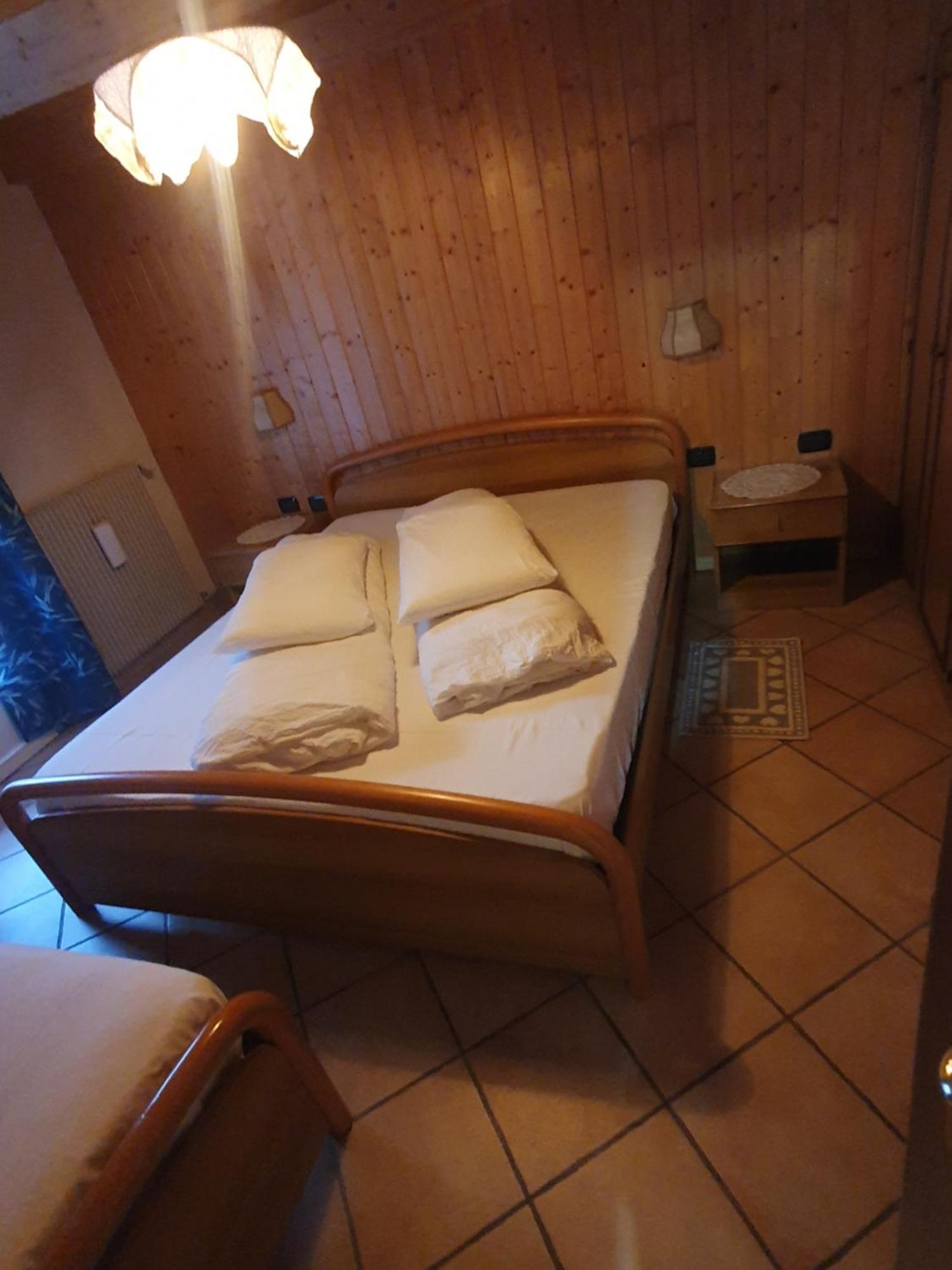 casa claudio-APPARTAMENTI IN CENTRO Campitello di Fassa Luaran gambar