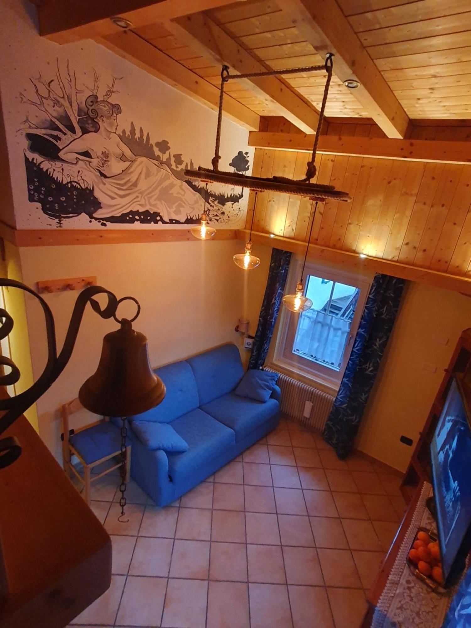 casa claudio-APPARTAMENTI IN CENTRO Campitello di Fassa Luaran gambar